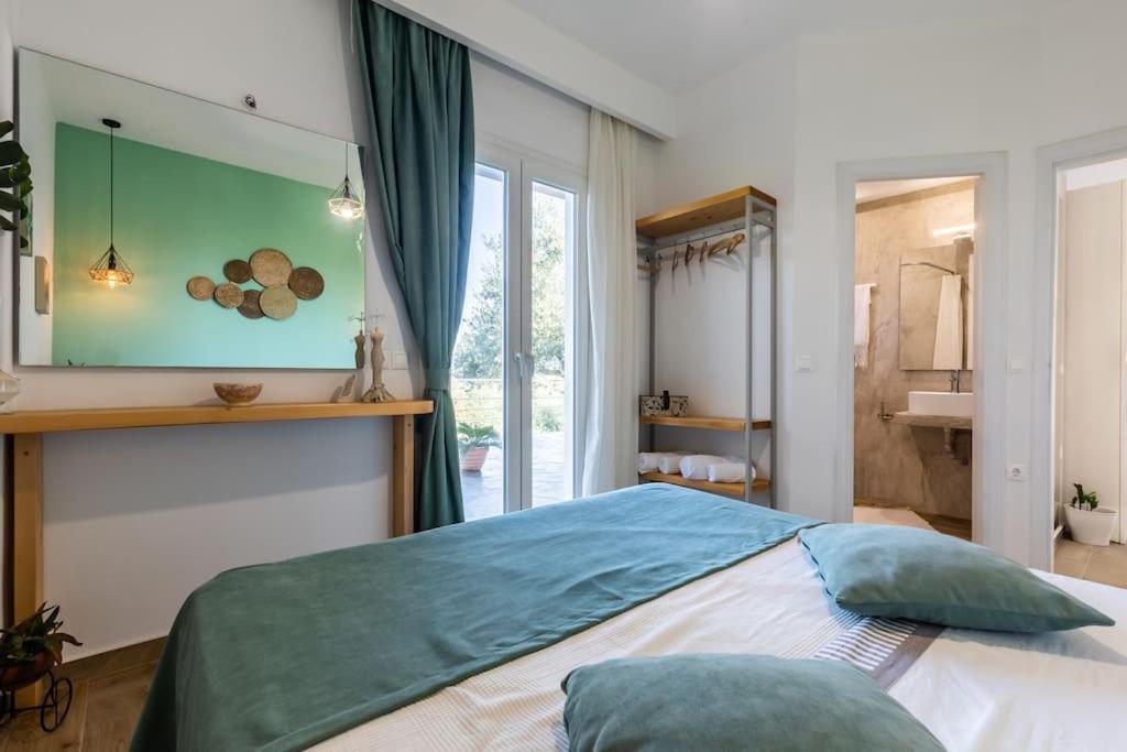 Skopelos Blue Heaven Pool Villa In Olive Grove Kültér fotó